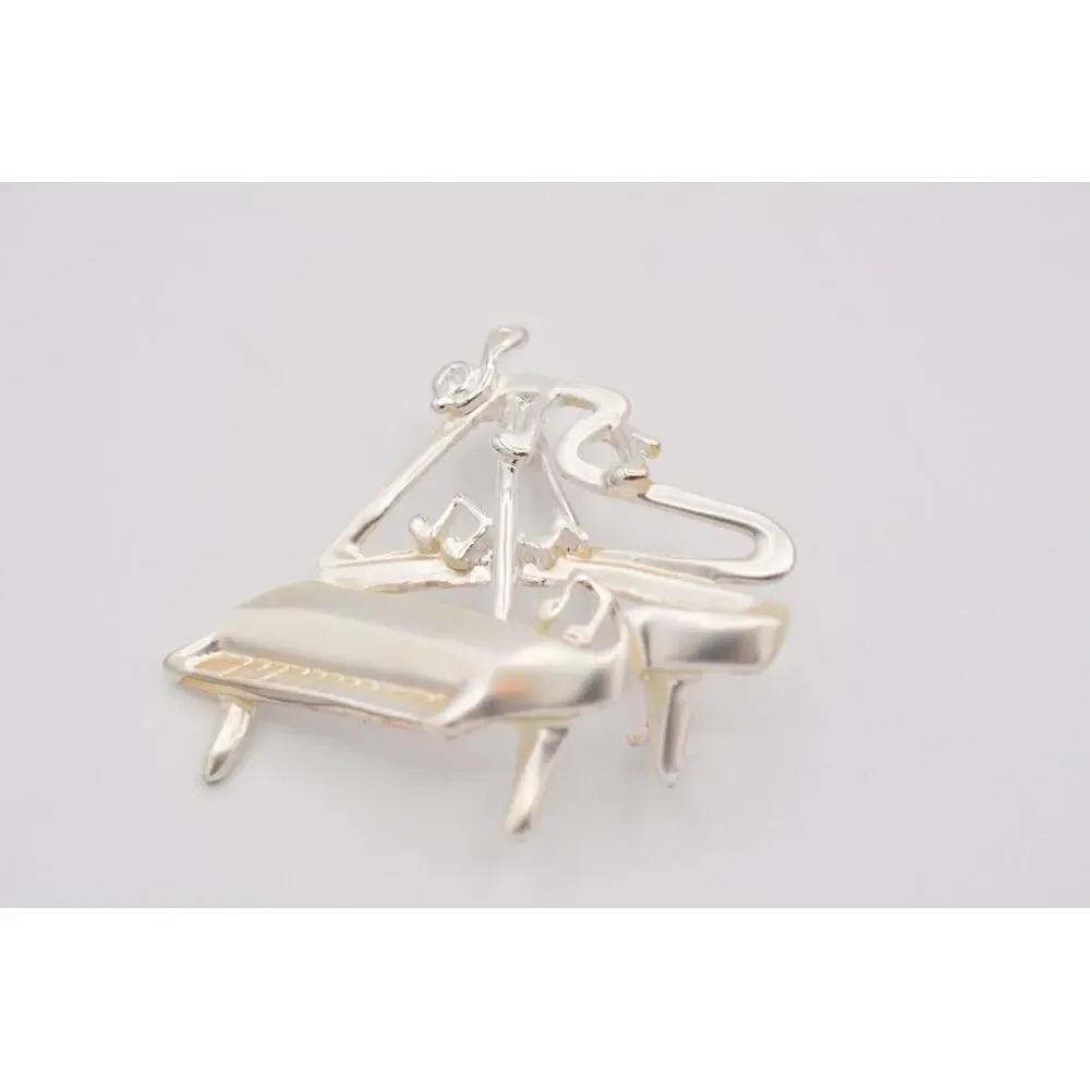 Danecraft Vintage Piano Pin Brooch Brushed Silver Musical Signed NOS 80s BinA15
